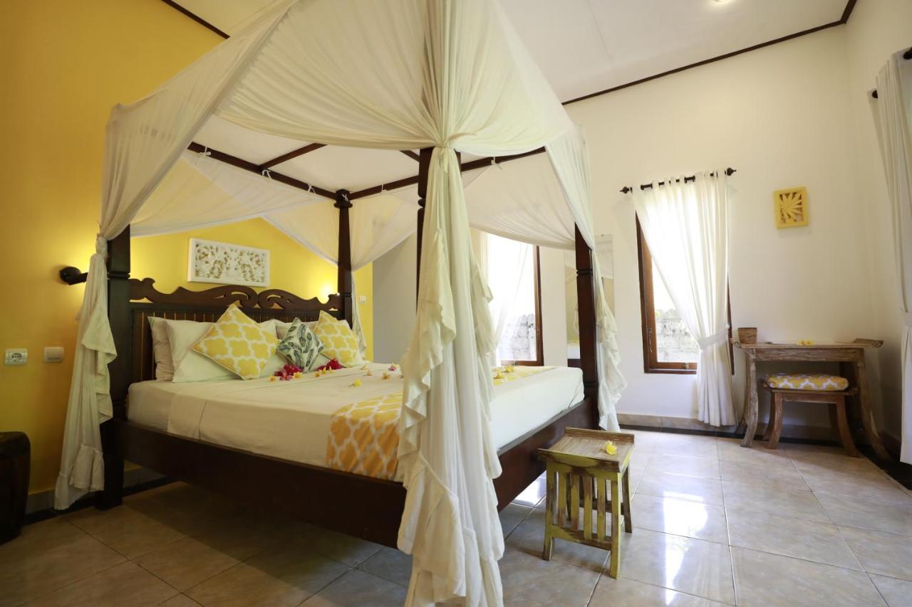 Kirana Homestay Amed  Exterior photo