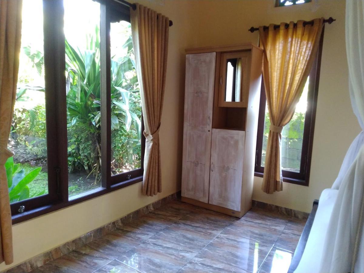 Kirana Homestay Amed  Exterior photo