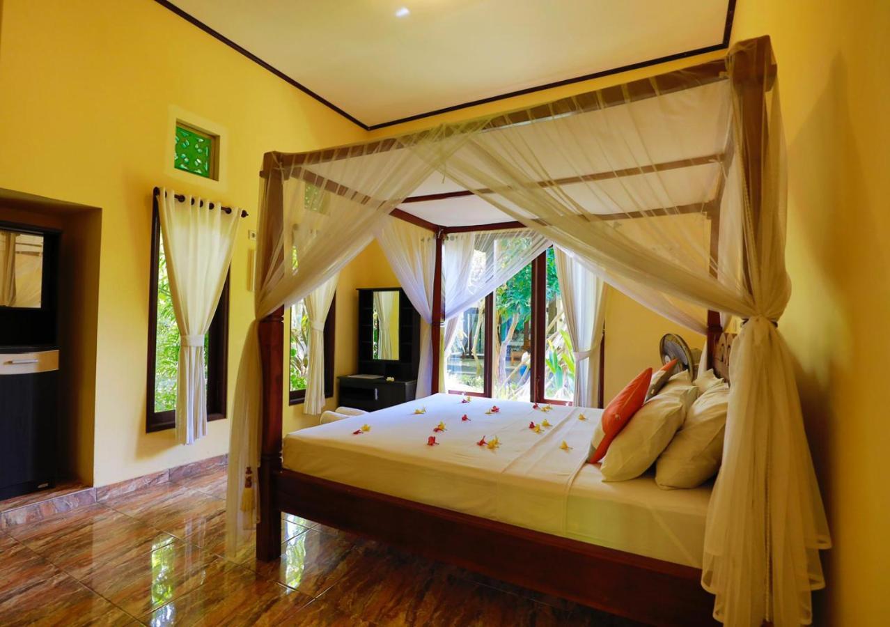 Kirana Homestay Amed  Exterior photo
