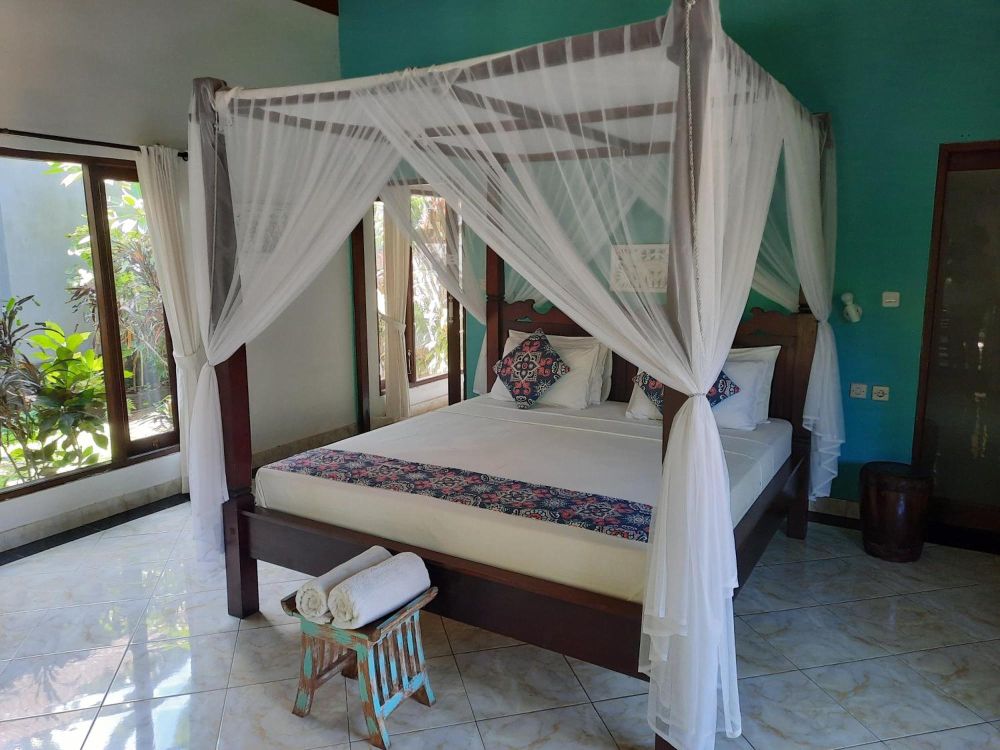 Kirana Homestay Amed  Exterior photo