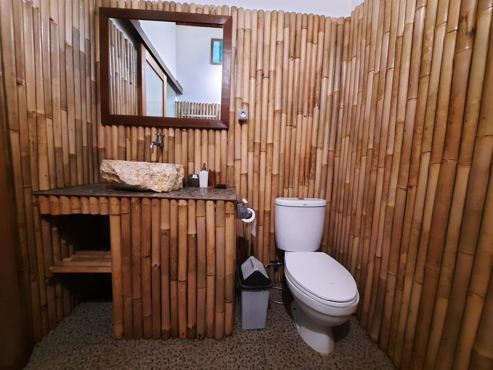 Kirana Homestay Amed  Exterior photo